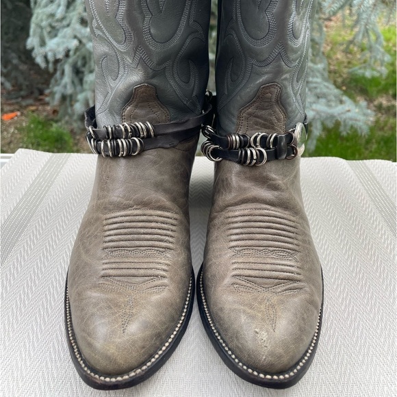 J. Chisholm Vintage Made in USA Taupe & Gray Leather Pointed Toe Cowboy Boots - Picture 6 of 14